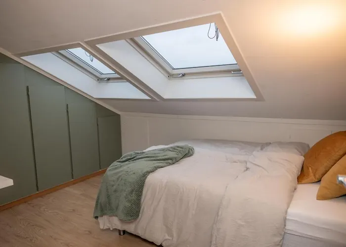 Cozy Penthouse Private Balcony Centre アパート スタヴァンゲル